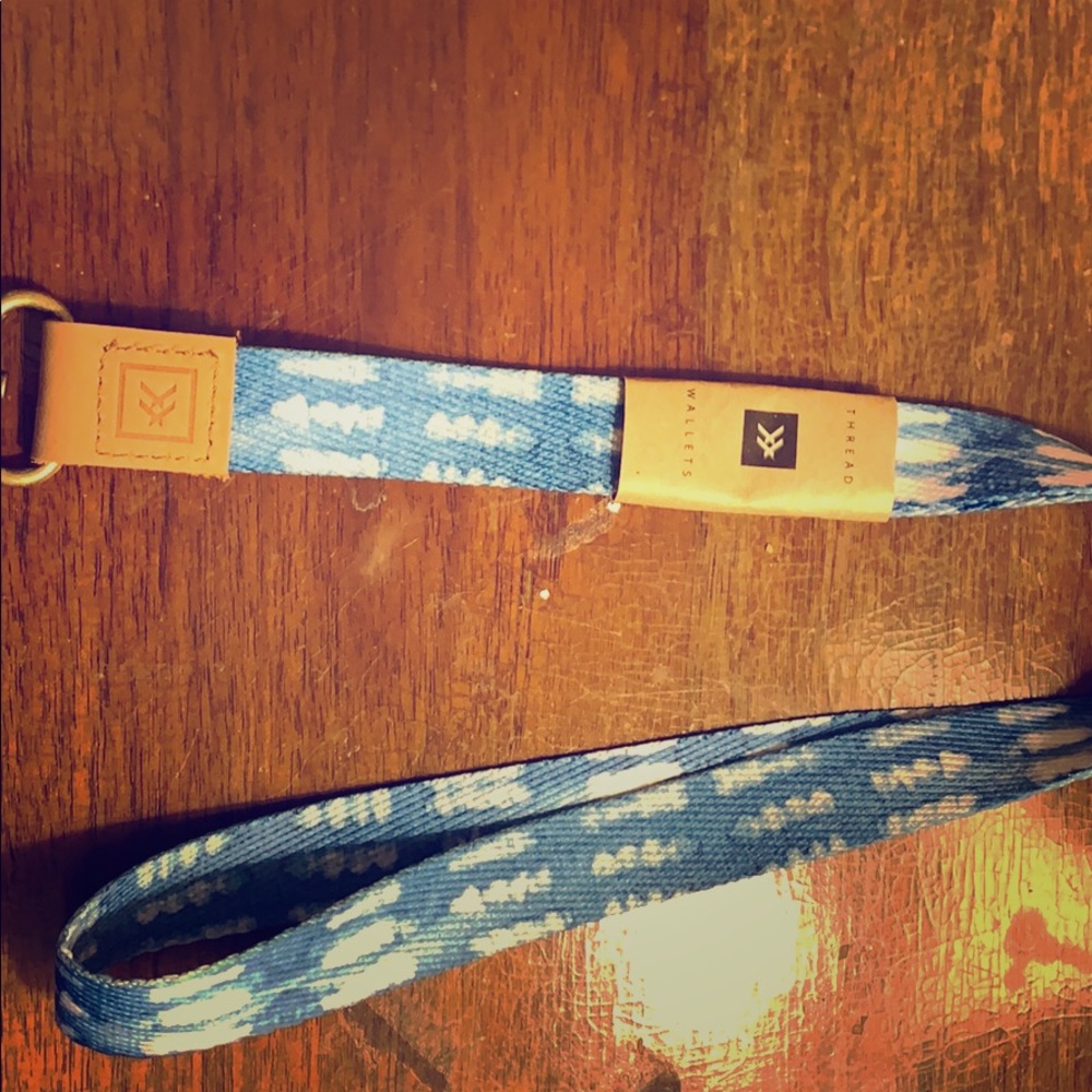 New Thread Wallet lanyard